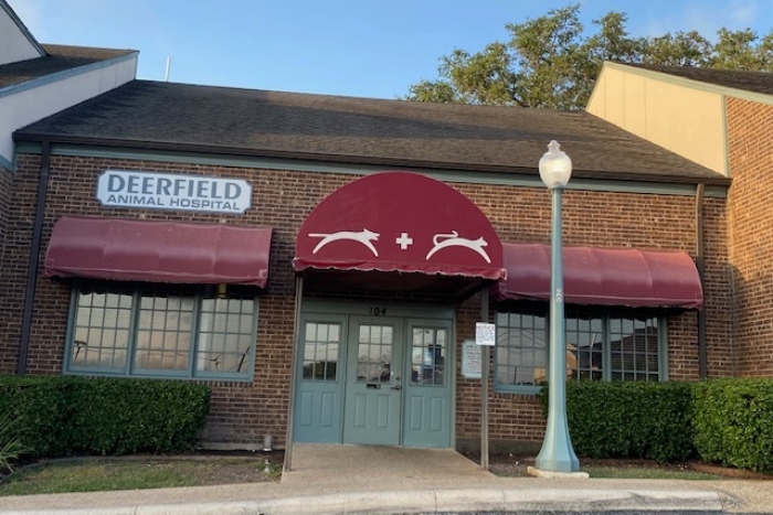 Deerfield Animal Hospital in San Antonio, TX